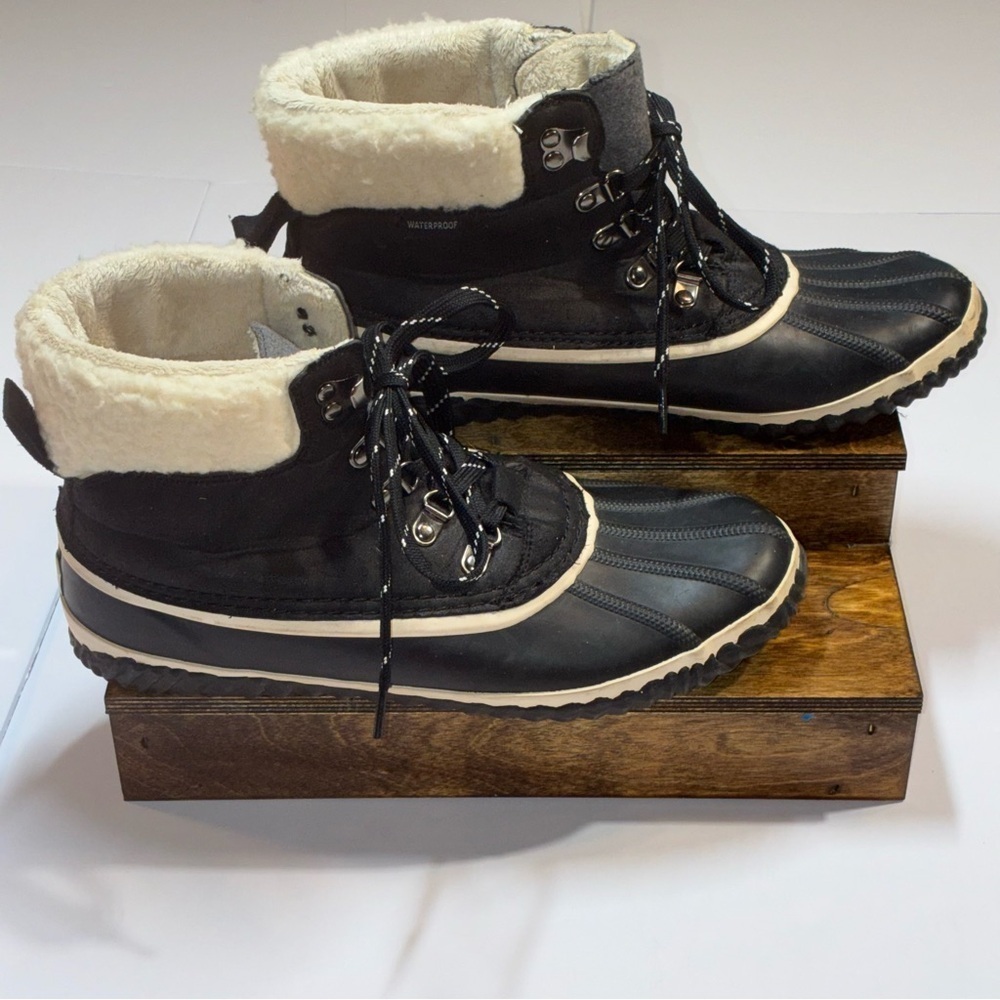 Waterproof Snow Boot Black Outdoor Faux Fur Rain Snow Ankle Boot Sz 11 JBU Ali - Picture 2 of 7